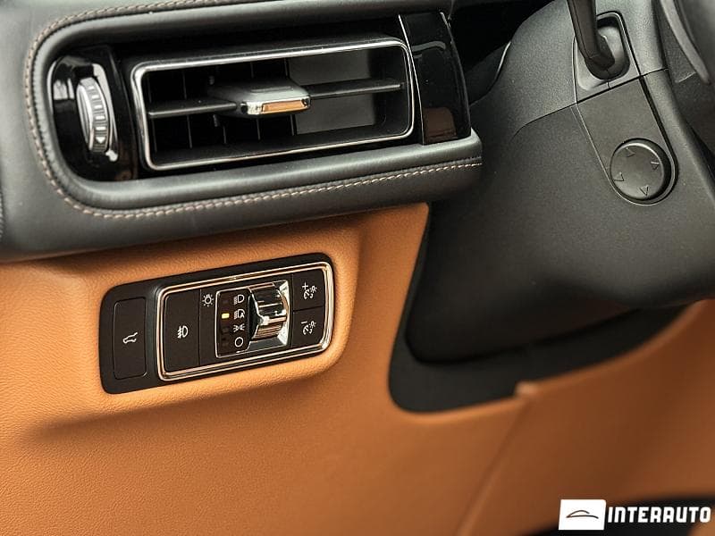Lincoln Aviator 2020 — Миниатюра 12