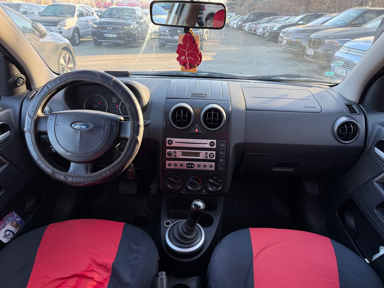 Ford Fusion 2004 — Миниатюра 8