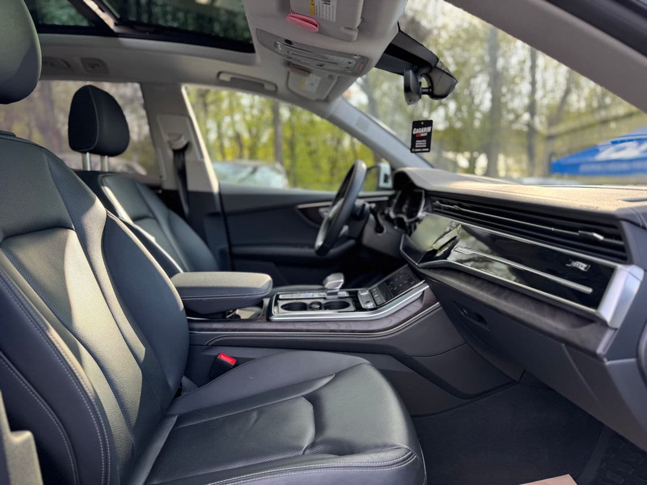 Audi Q8 2023 — Миниатюра 24