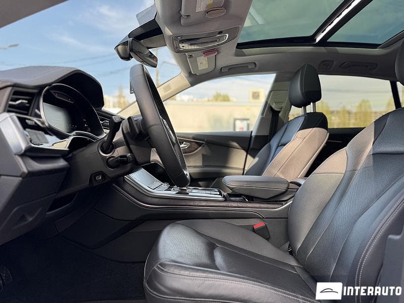 Audi Q8 2023 — Миниатюра 11