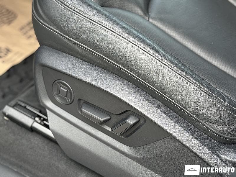 Audi Q8 2023 — Миниатюра 12