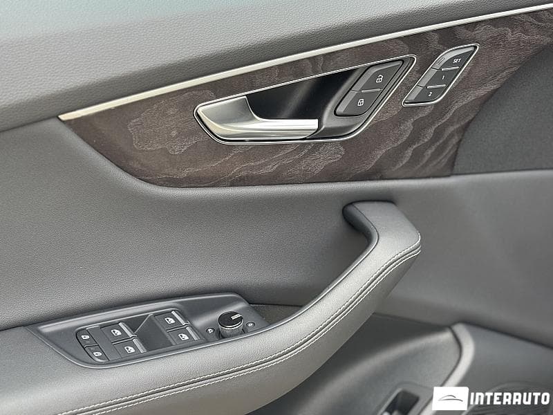 Audi Q8 2023 — Миниатюра 9