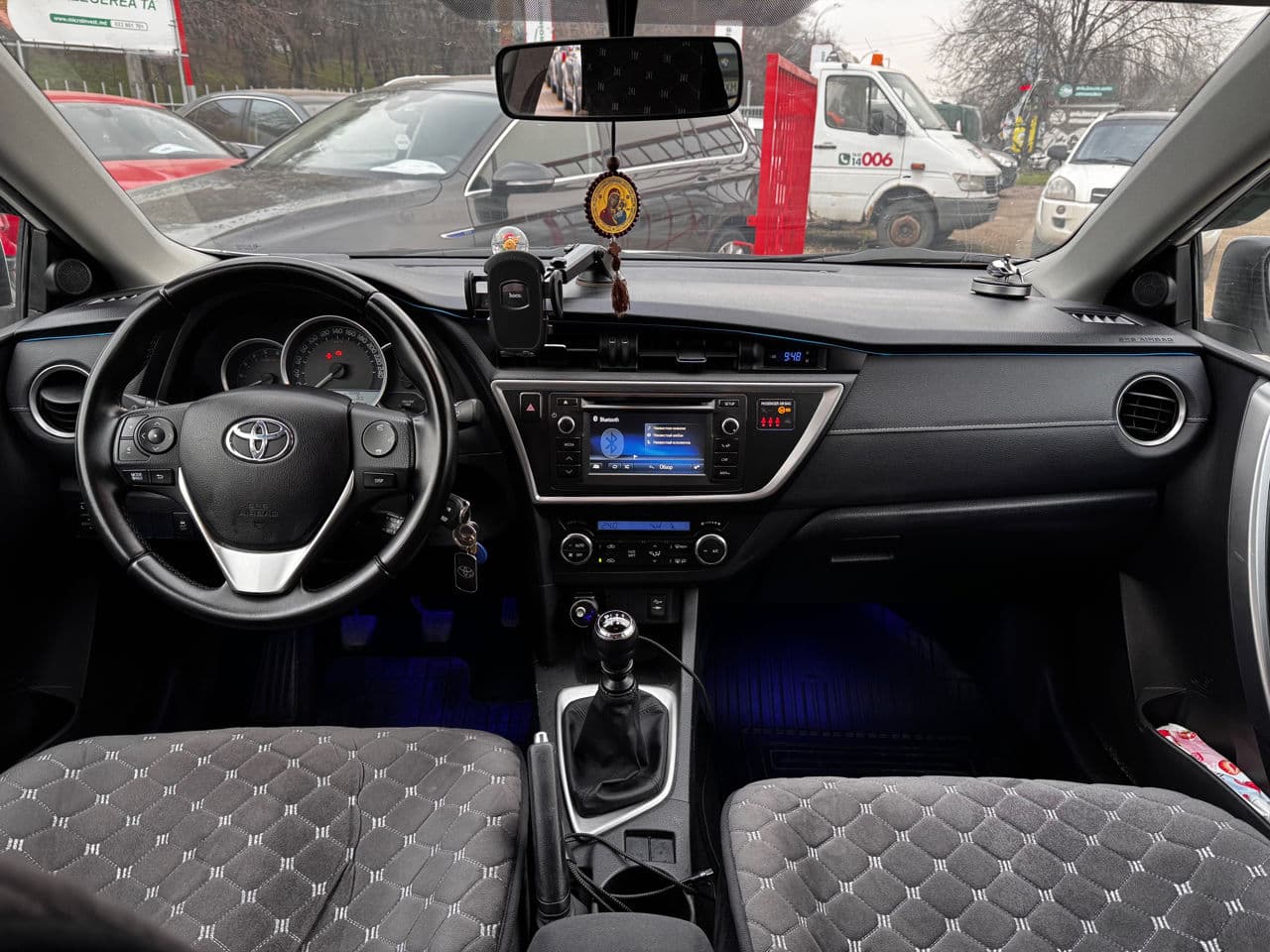 Toyota Auris 2014 — Миниатюра 8