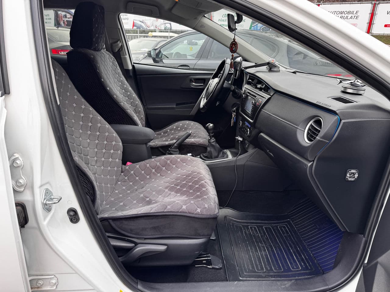 Toyota Auris 2014 — Миниатюра 5