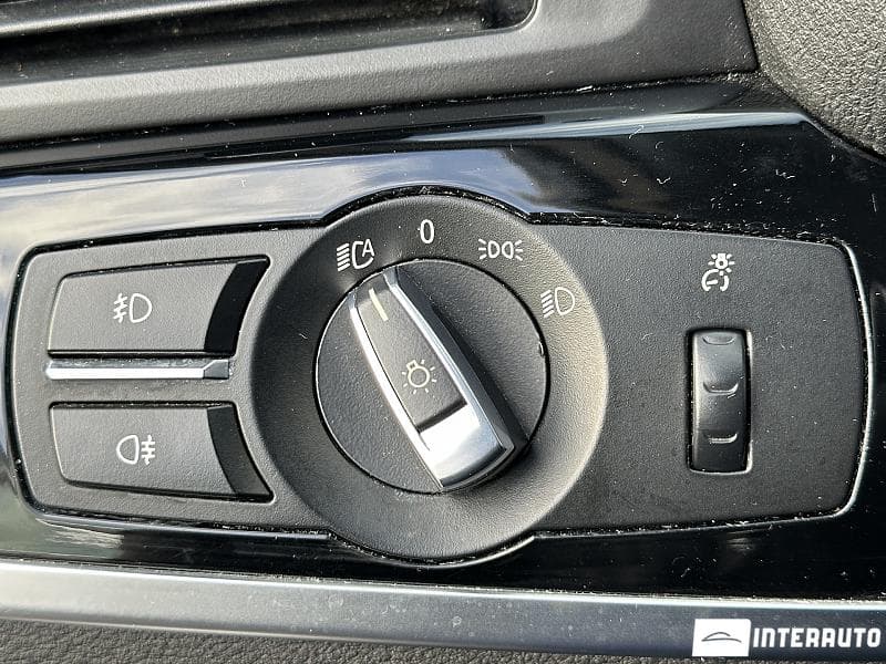 2017 BMW X3 2.0D — Miniatură 19