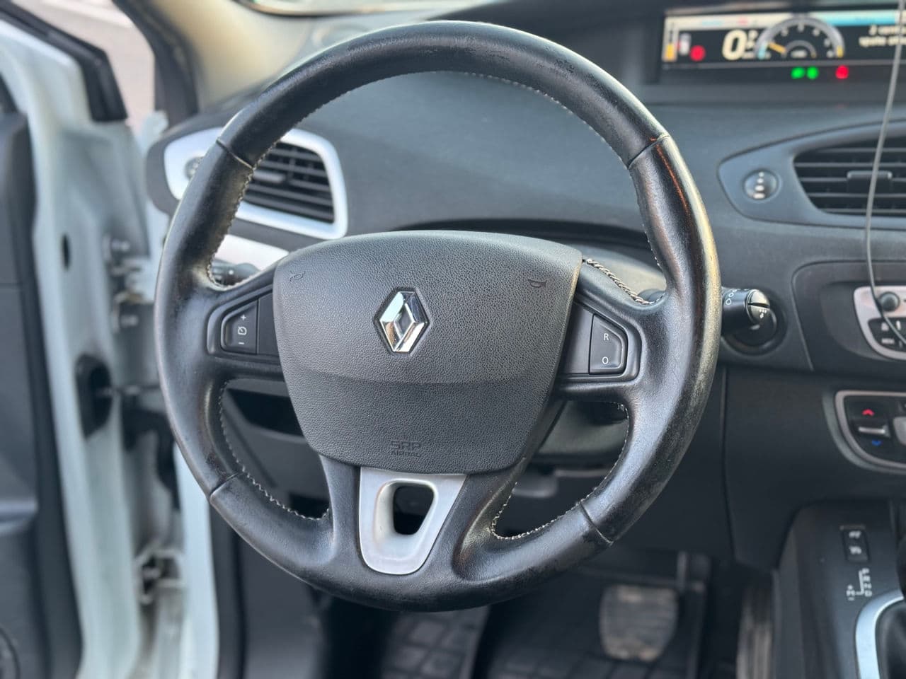 Renault Scenic 2010 — Миниатюра 7