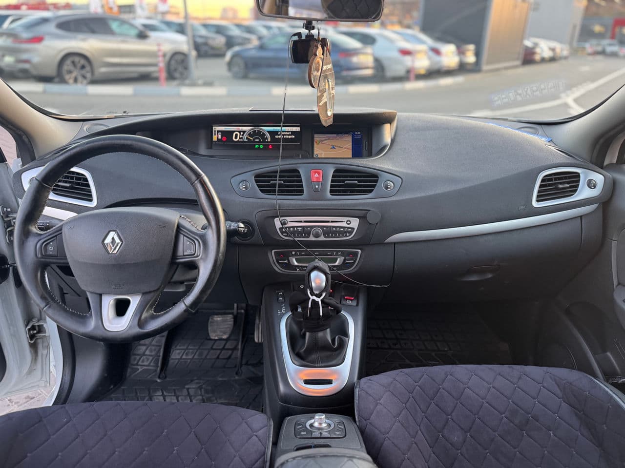 Renault Scenic 2010 — Миниатюра 6