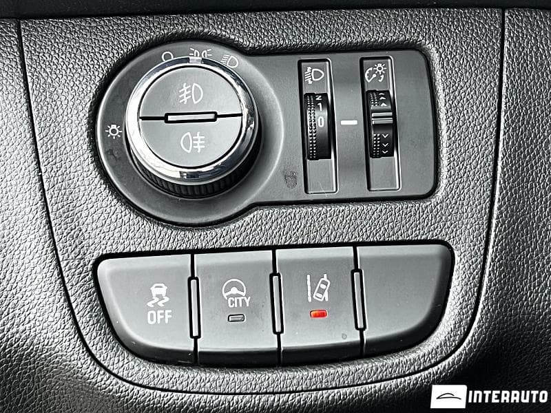 Opel Karl 2016 — Миниатюра 12