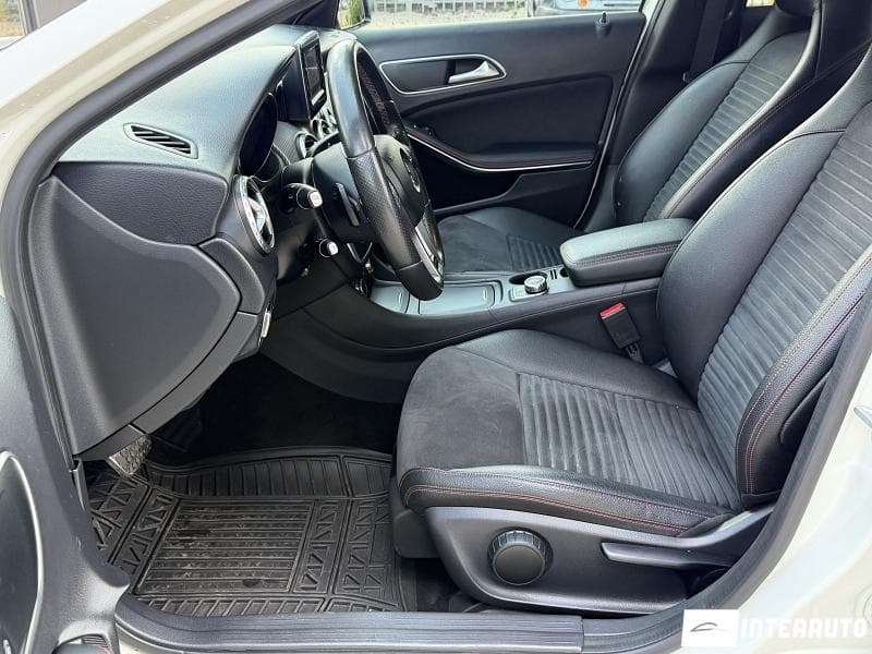 2014 Mercedes GLA 220 — Miniatură 7