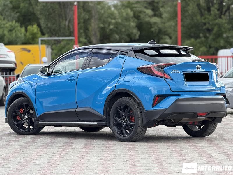 2018 Toyota C-HR — Miniatură 3