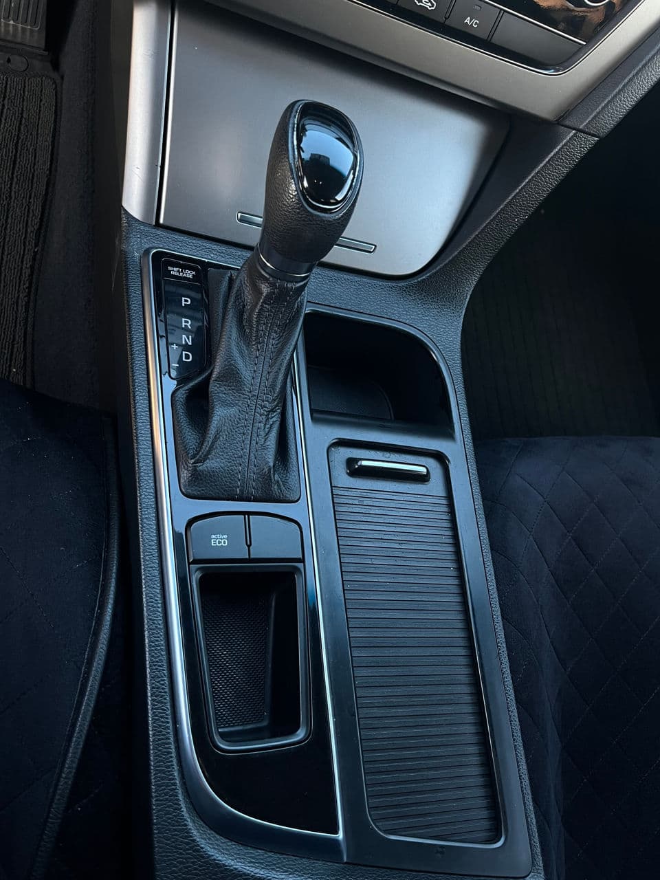 Hyundai Sonata 2014 — Миниатюра 14