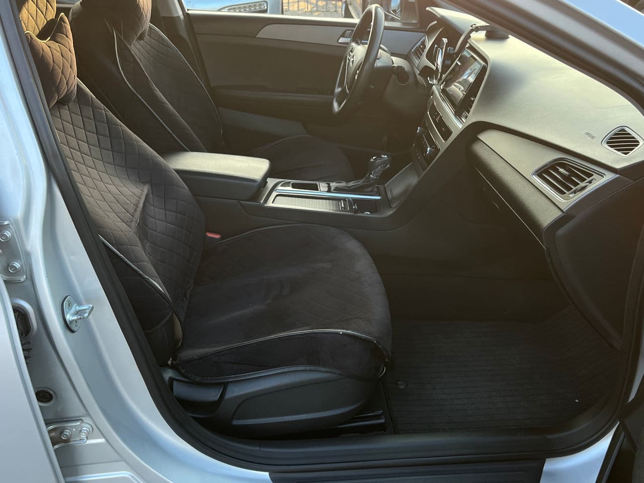 Hyundai Sonata 2014 — Миниатюра 15