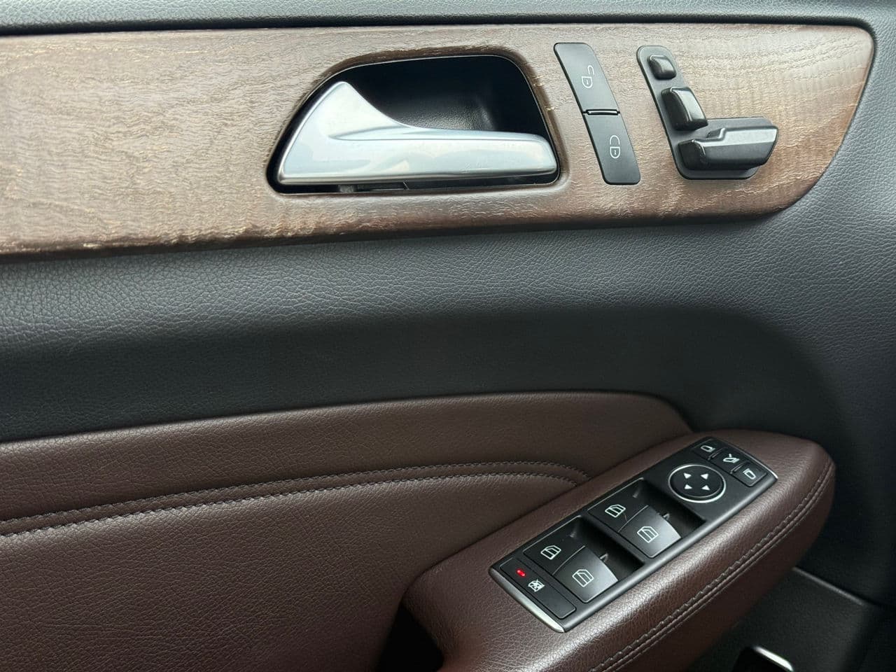 Mercedes ML 250 2015 — Миниатюра 12