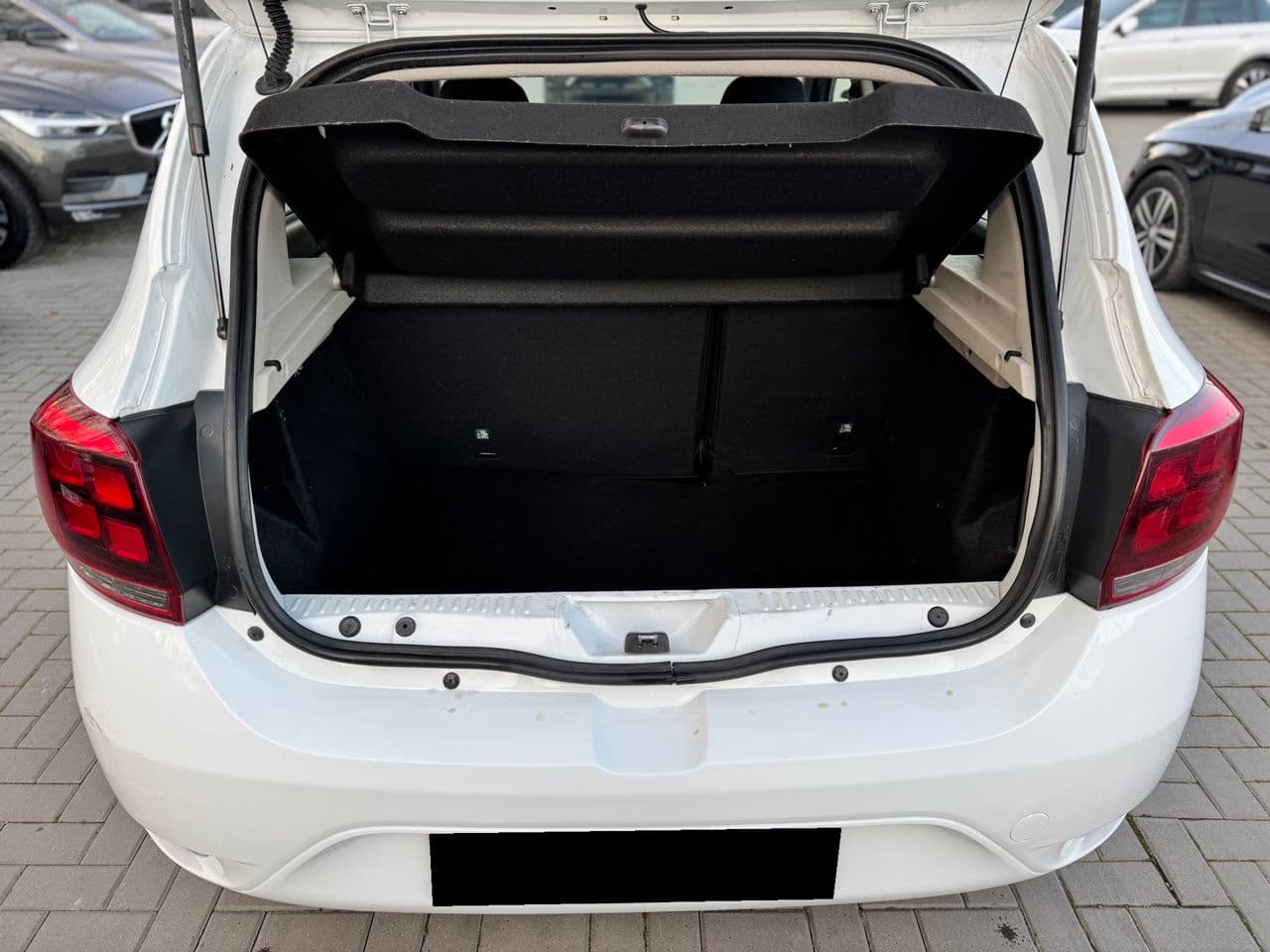 Dacia Sandero 2018 — Миниатюра 5