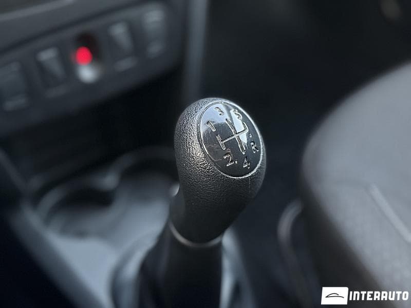 Dacia Sandero 2018 — Миниатюра 11