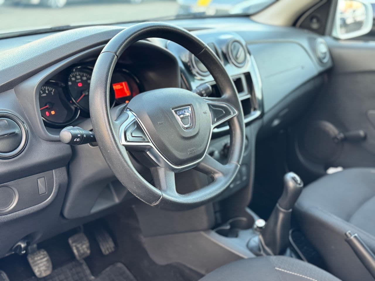 Dacia Sandero 2018 — Миниатюра 7