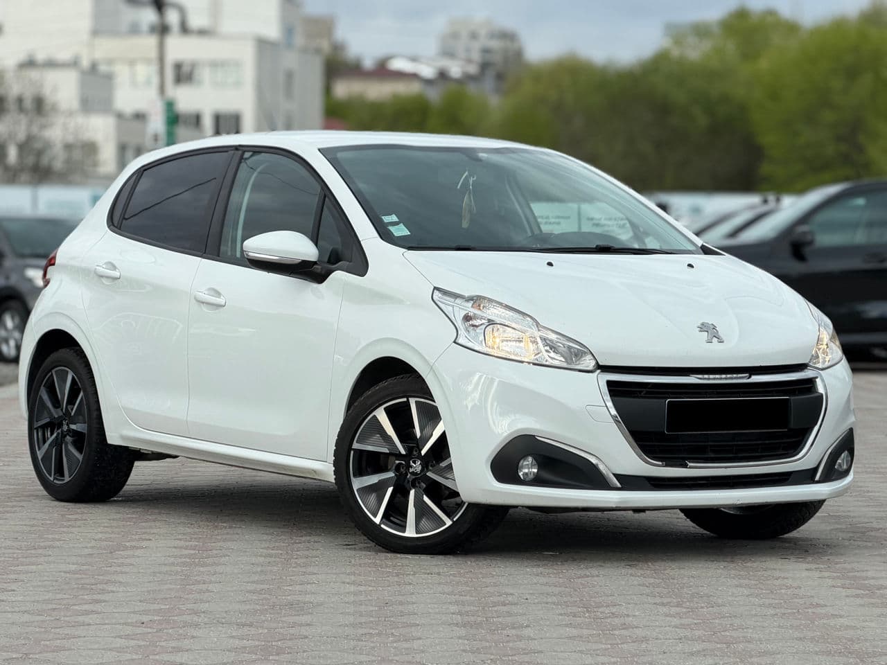 Peugeot 208 2019 — Миниатюра 4