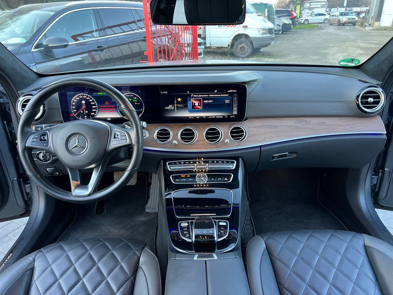Mercedes E 350e 2017 — Миниатюра 7