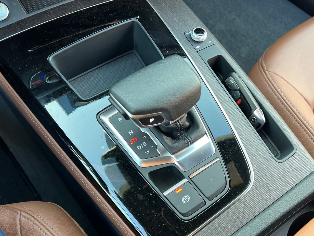 Audi Q5 2023 — Миниатюра 12