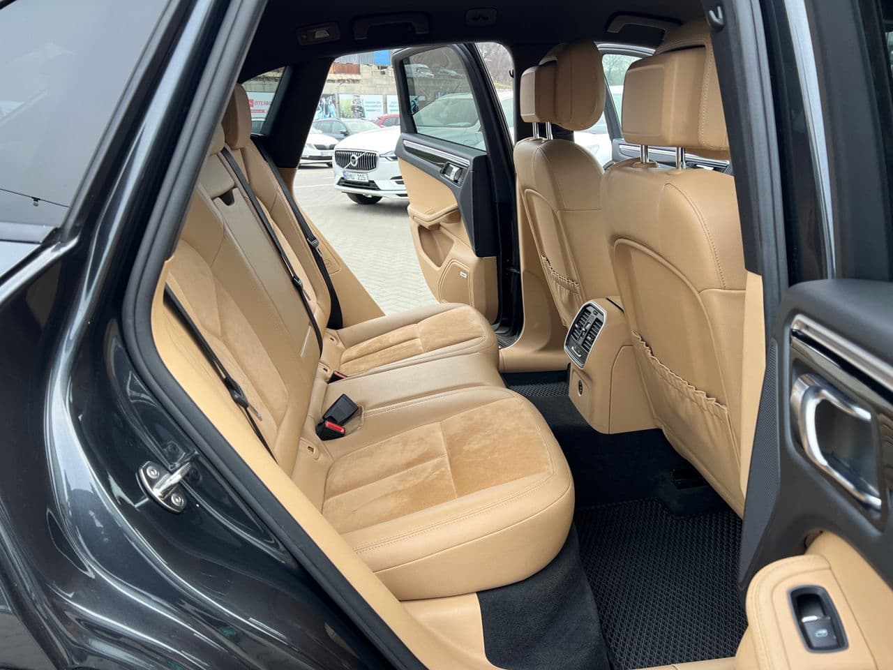 Porsche Macan 2017 — Миниатюра 15