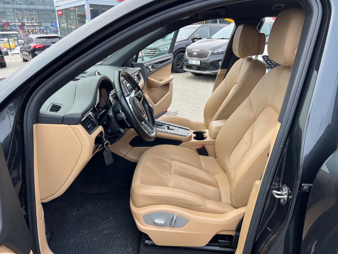Porsche Macan 2017 — Миниатюра 5
