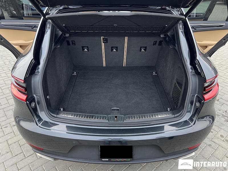 Porsche Macan 2017 — Миниатюра 21