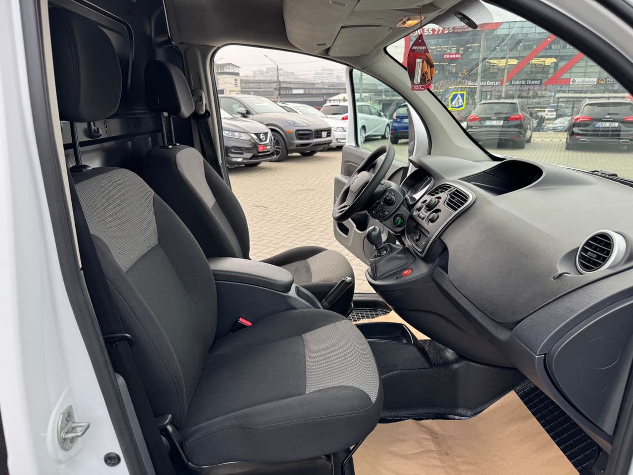 Renault Kangoo 2020 — Миниатюра 14