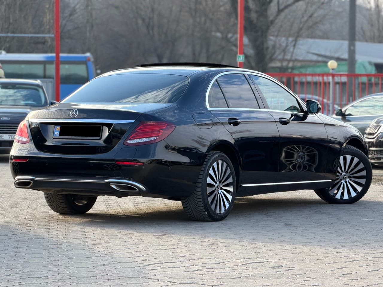 Mercedes E 350e 2018 — Миниатюра 3
