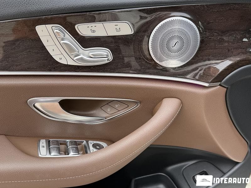 2019 Mercedes E 350 — Miniatură 8