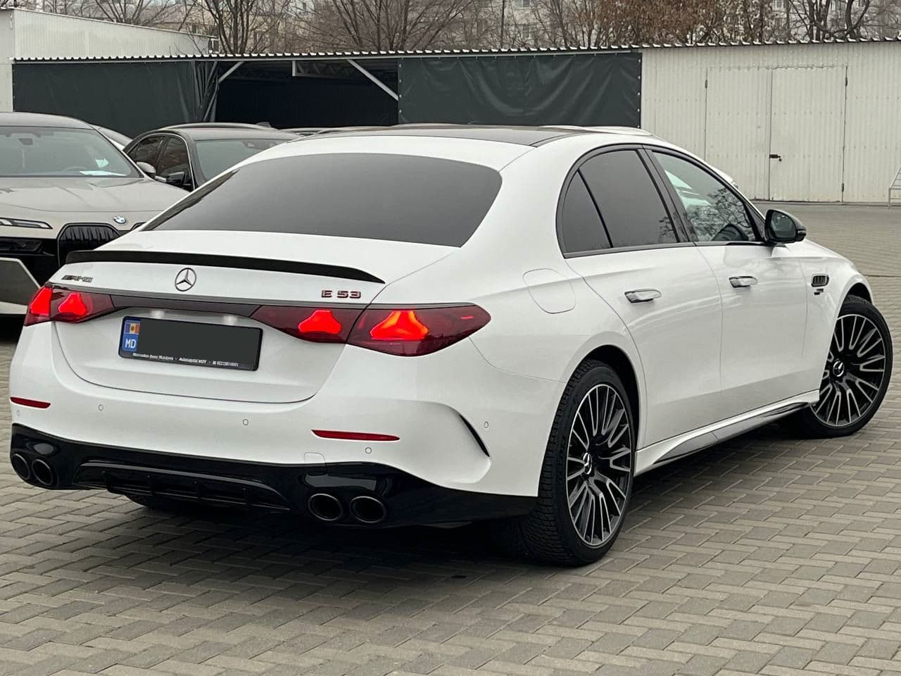Mercedes E 53 AMG 2025 — Миниатюра 4