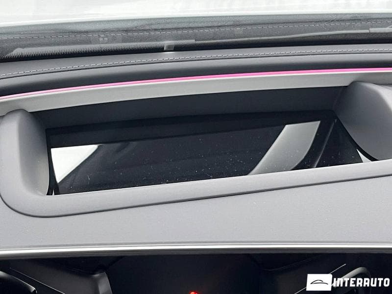 Mercedes E 53 AMG 2025 — Миниатюра 9