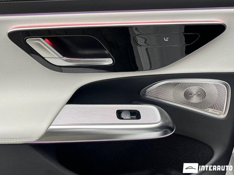 Mercedes E 53 AMG 2025 — Миниатюра 23