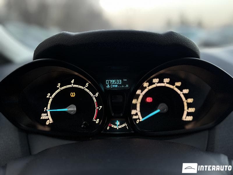 Ford Fiesta 2016 — Миниатюра 11