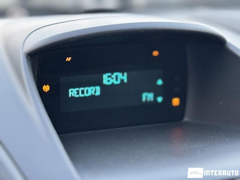 Ford Fiesta 2016 — Миниатюра 12