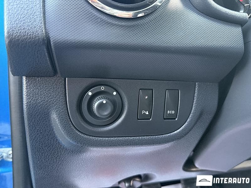 Dacia Sandero Stepway 2016 — Миниатюра 17
