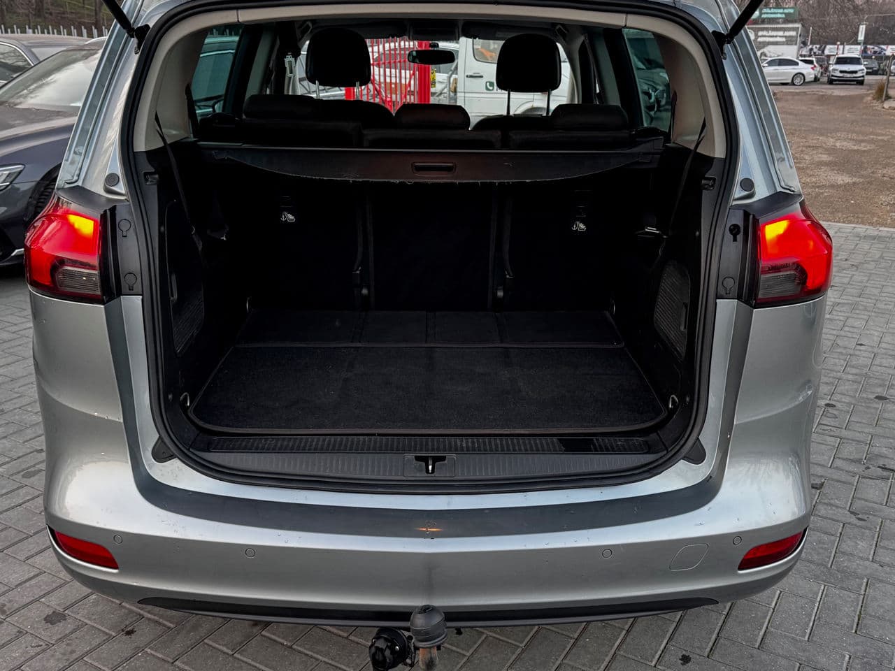 Opel Zafira 2013 — Миниатюра 17