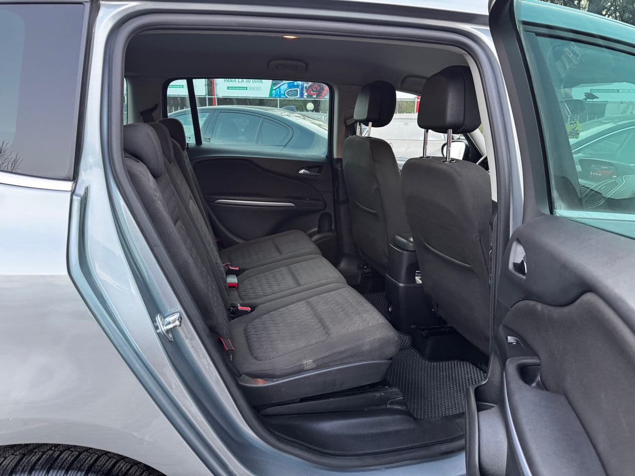 Opel Zafira 2013 — Миниатюра 8