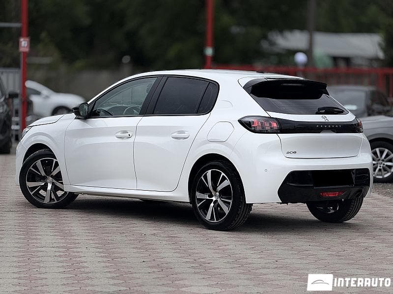 Peugeot 208 2023 — Миниатюра 3