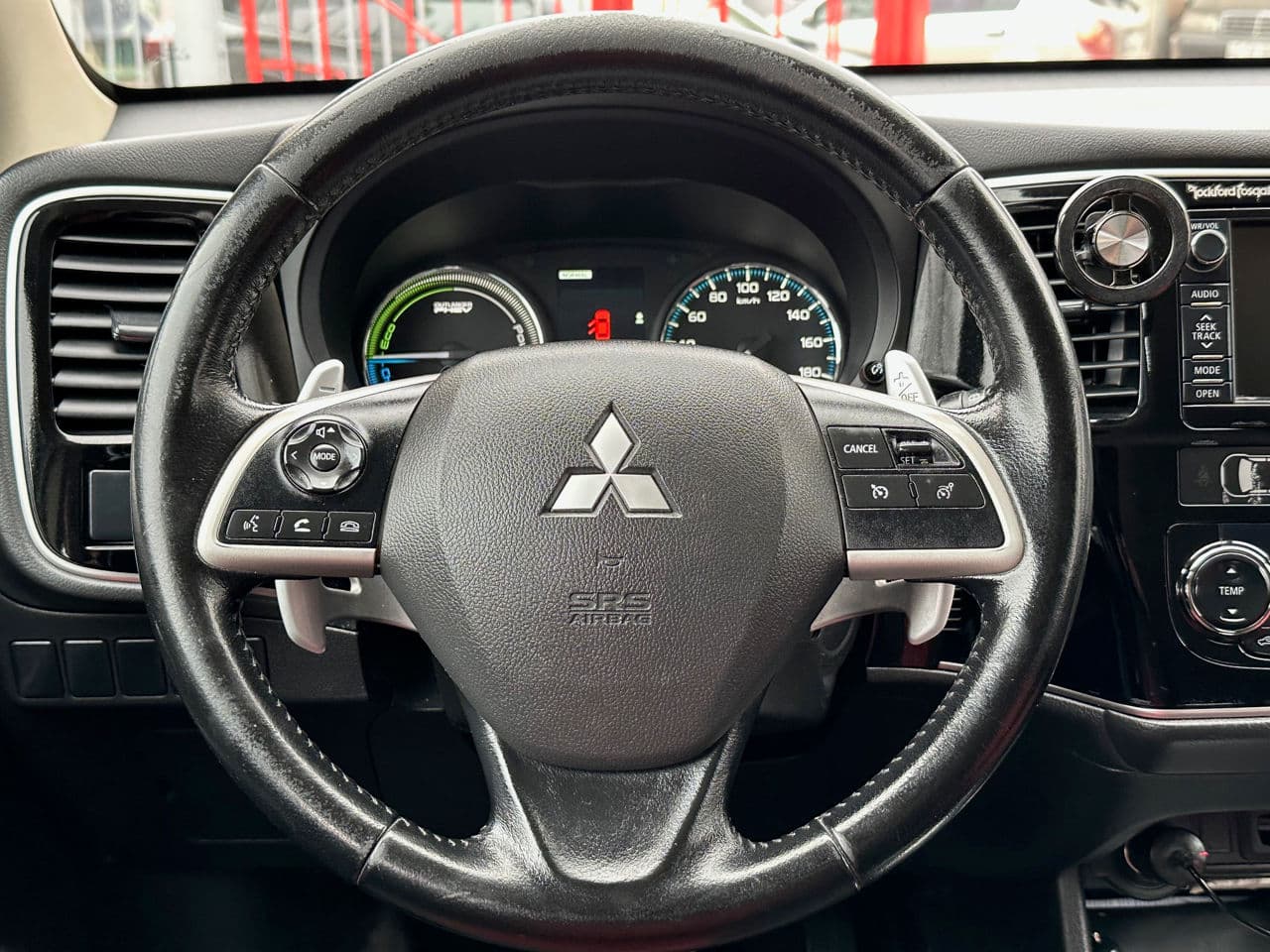 Mitsubishi Outlander 2014 — Миниатюра 8
