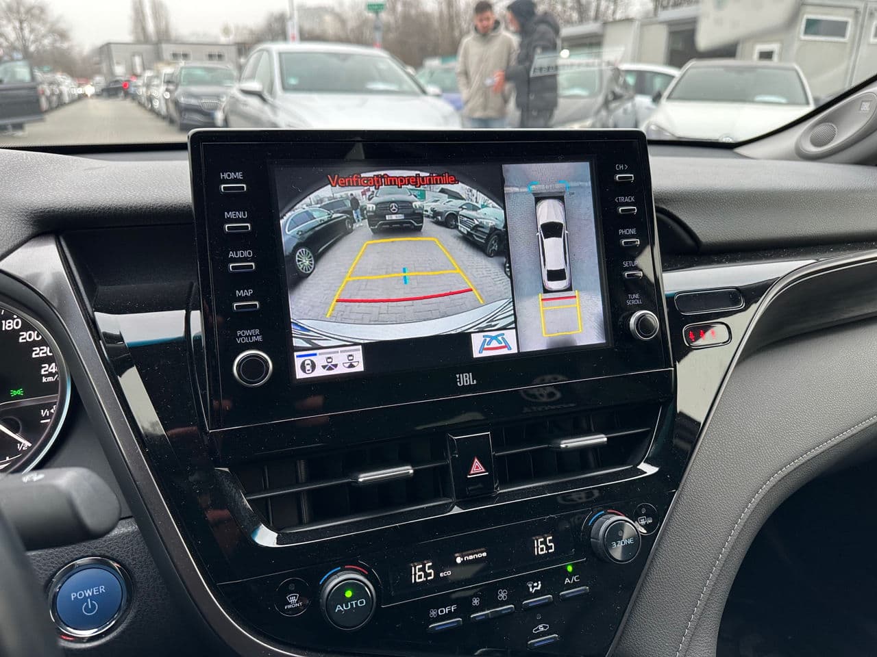 Toyota Camry 2021 — Миниатюра 10