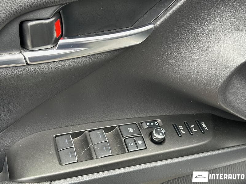 Toyota Camry 2021 — Миниатюра 15