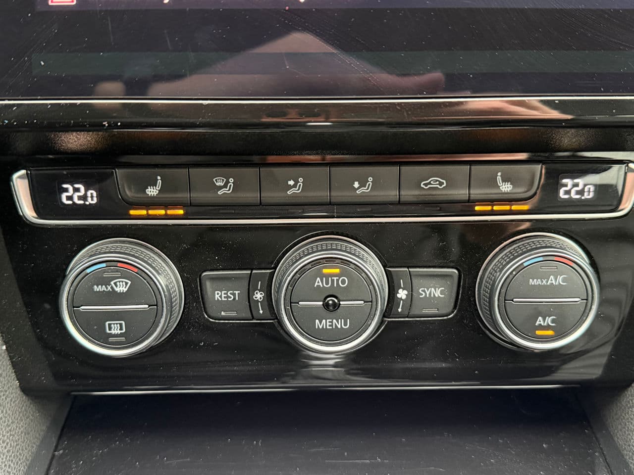 Volkswagen Passat 2018 — Миниатюра 14
