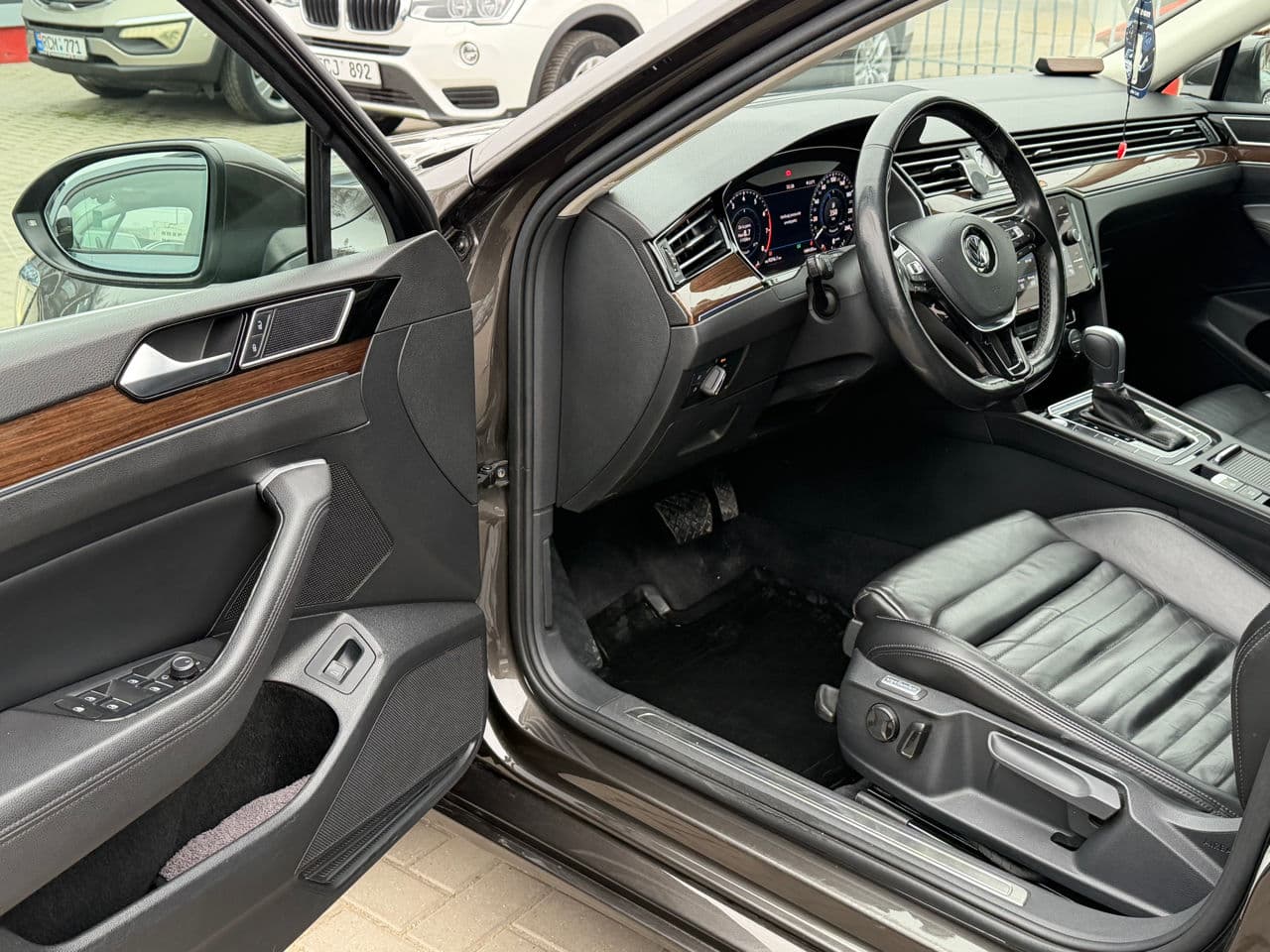Volkswagen Passat 2018 — Миниатюра 6