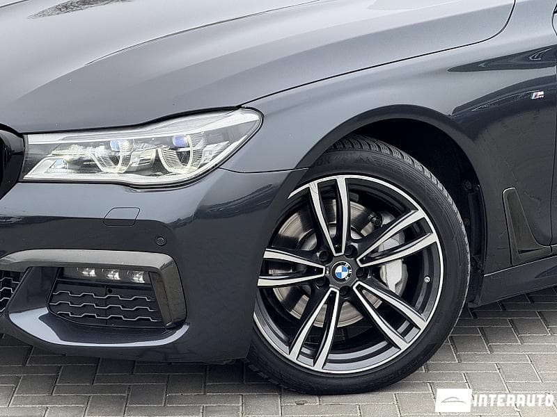 2016 BMW 730 — Miniatură 5