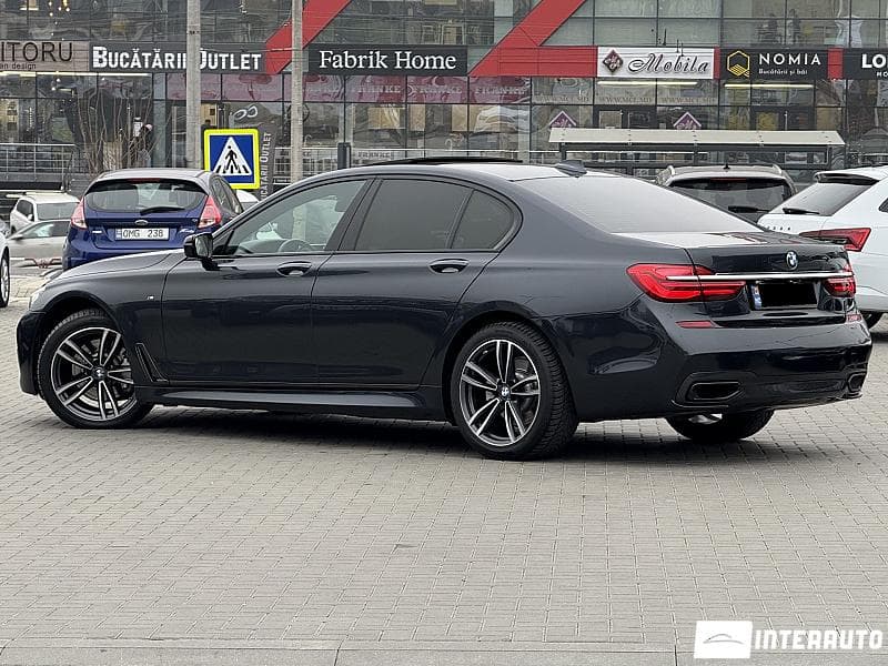 2016 BMW 730 — Miniatură 4