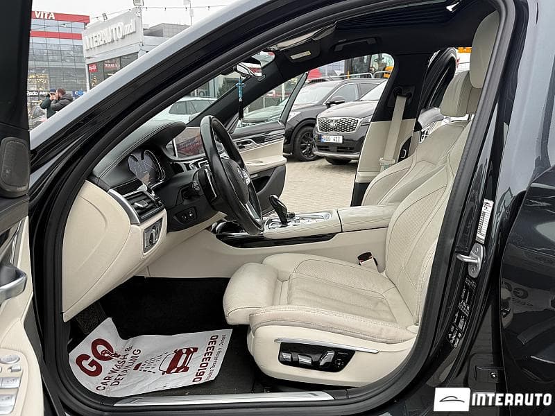 2016 BMW 730 — Miniatură 7