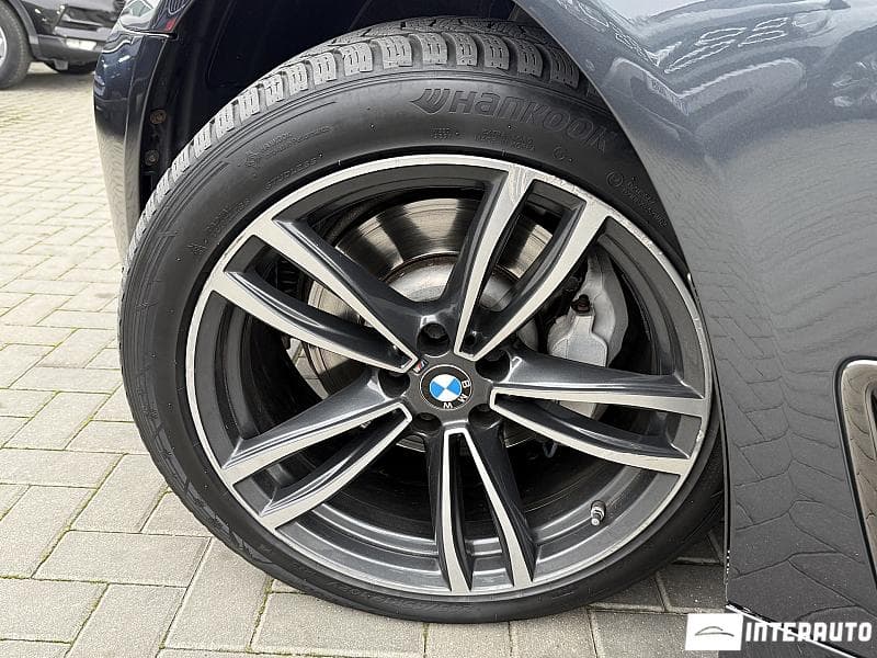 2016 BMW 730 — Miniatură 21