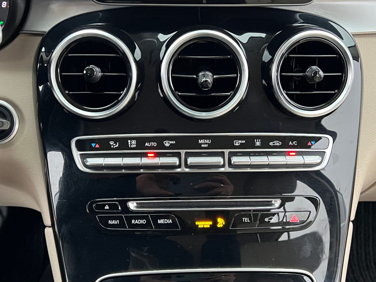 Mercedes GLC 350e 2016 — Миниатюра 10