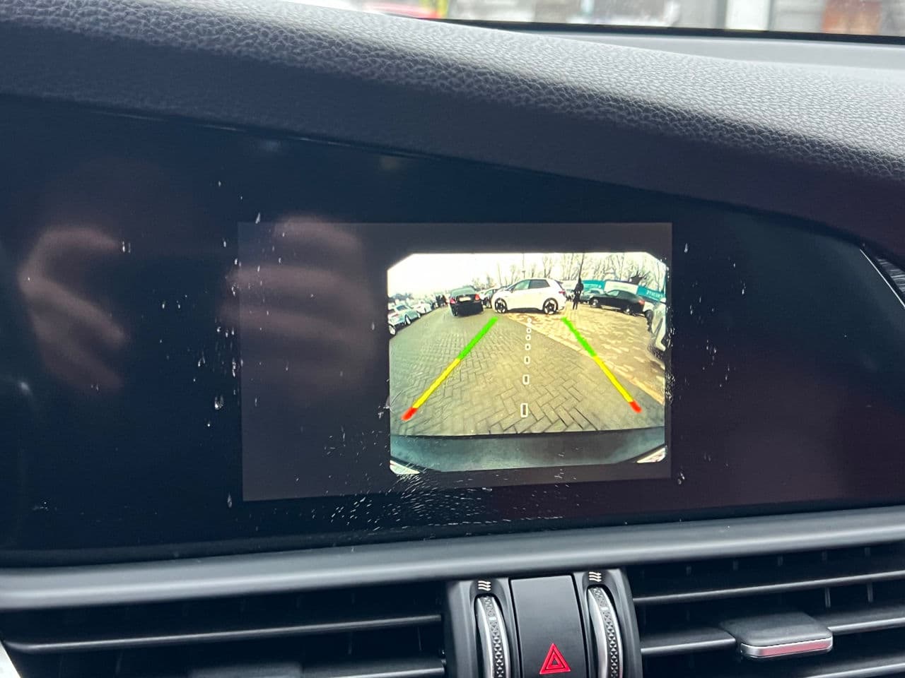 Alfa Romeo Giulia 2019 — Миниатюра 13