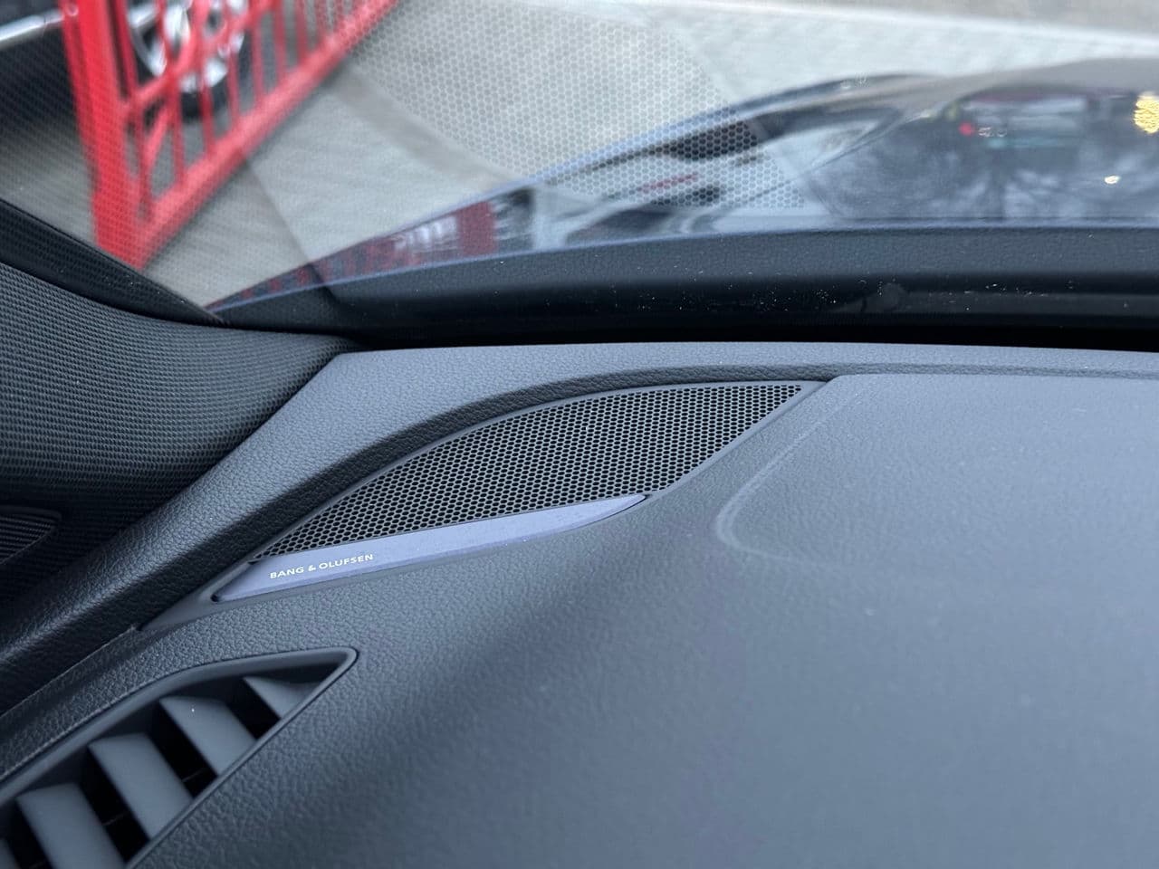 Audi A4 2019 — Миниатюра 16